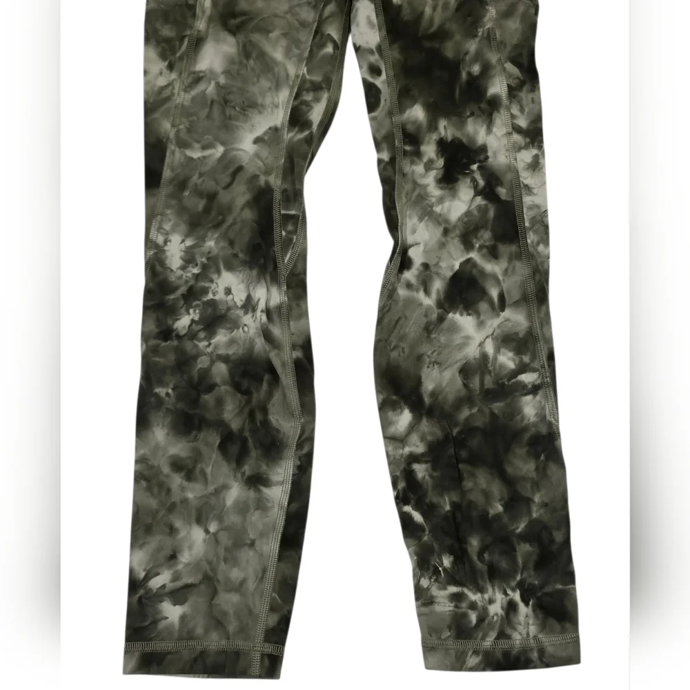 Lululemon Align High-Rise Pant with Pockets Size 4 Diamond Dye Sage/Green